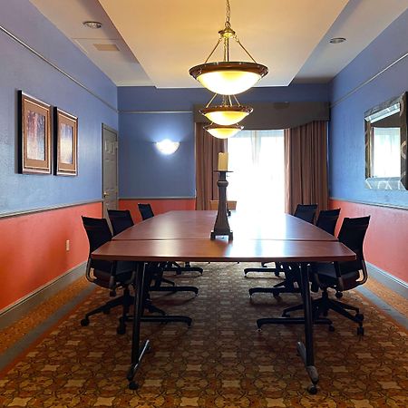La Quinta By Wyndham Islip - Macarthur Airport Bohemia Buitenkant foto
