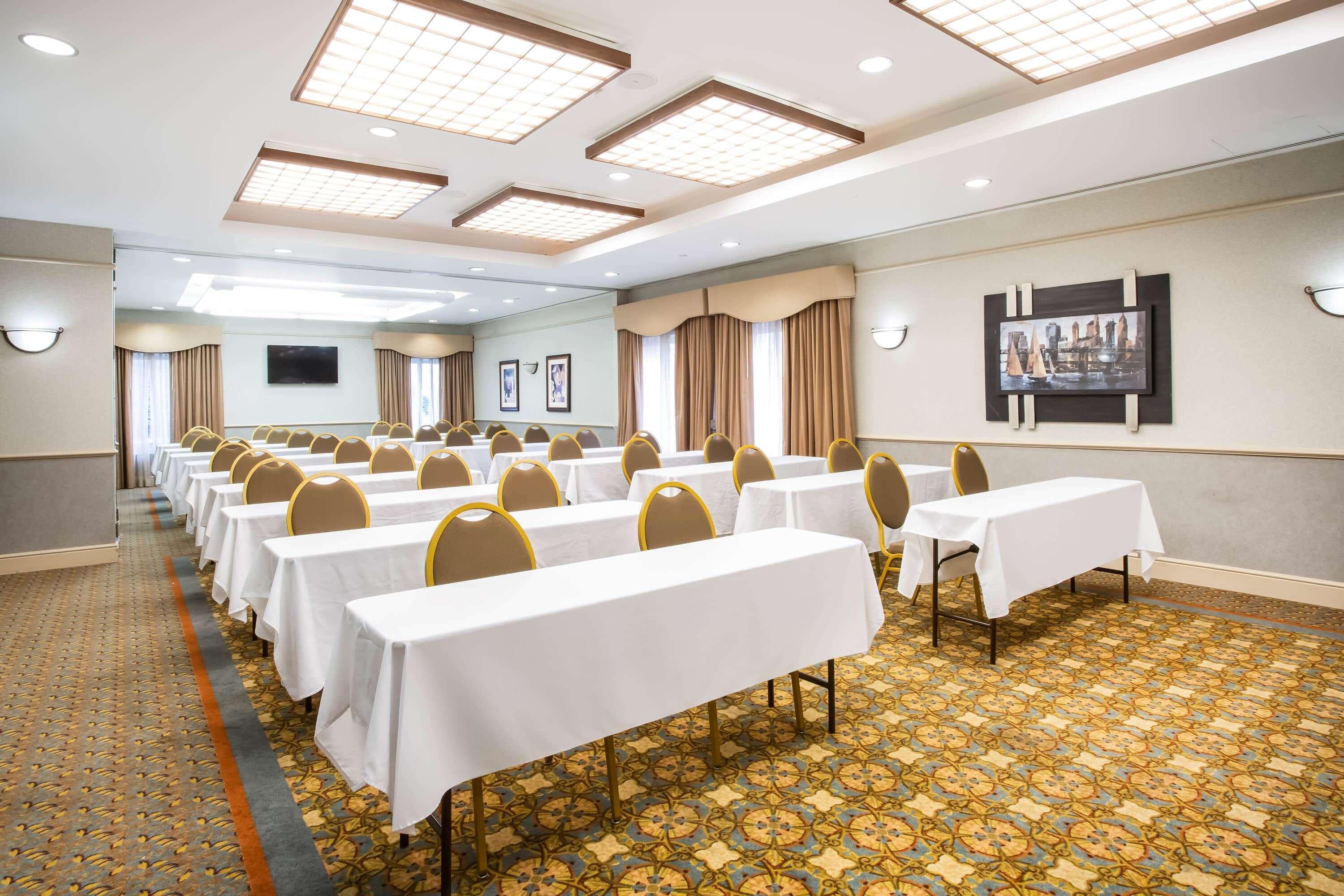 La Quinta By Wyndham Islip - Macarthur Airport Bohemia Buitenkant foto