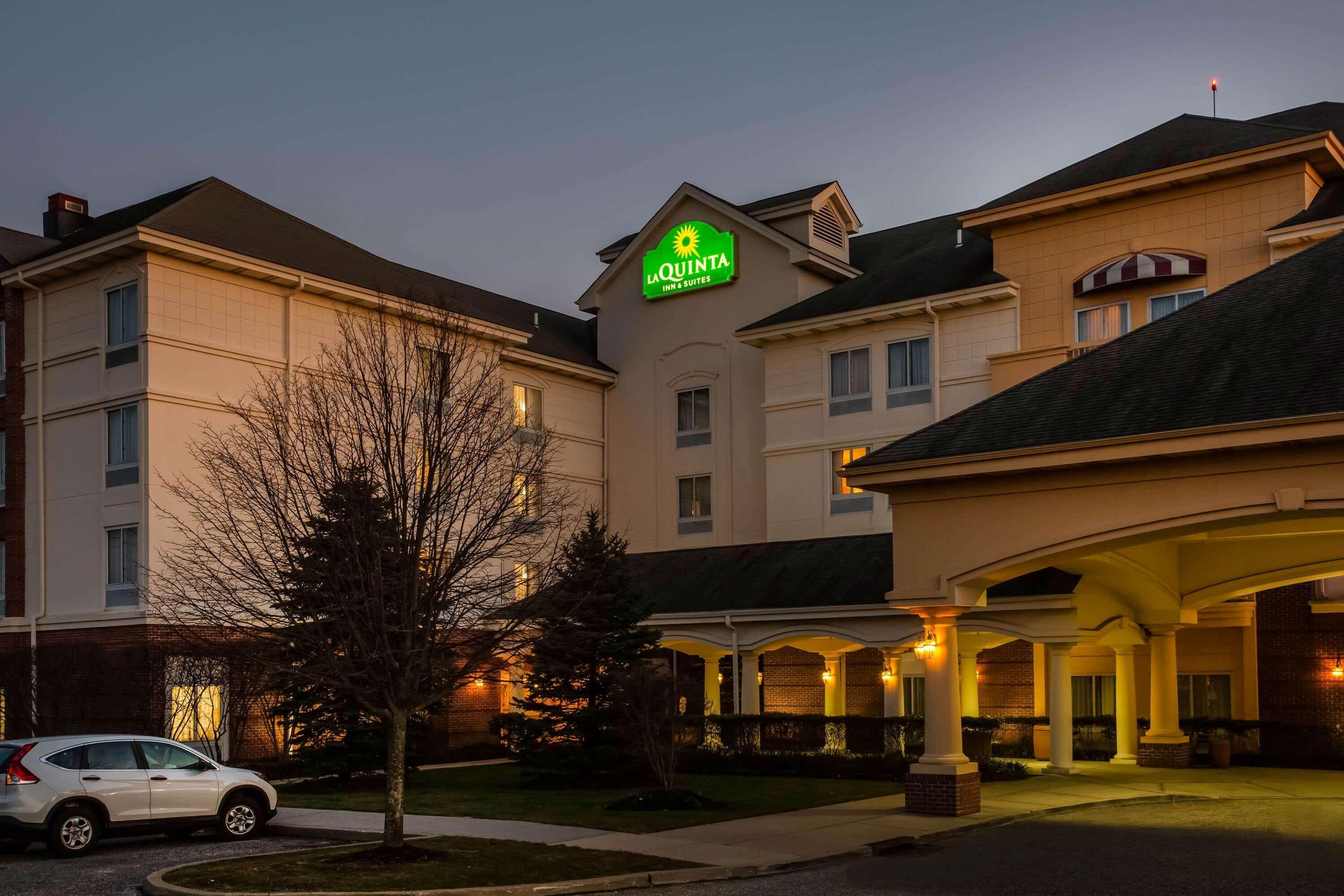 La Quinta By Wyndham Islip - Macarthur Airport Bohemia Buitenkant foto