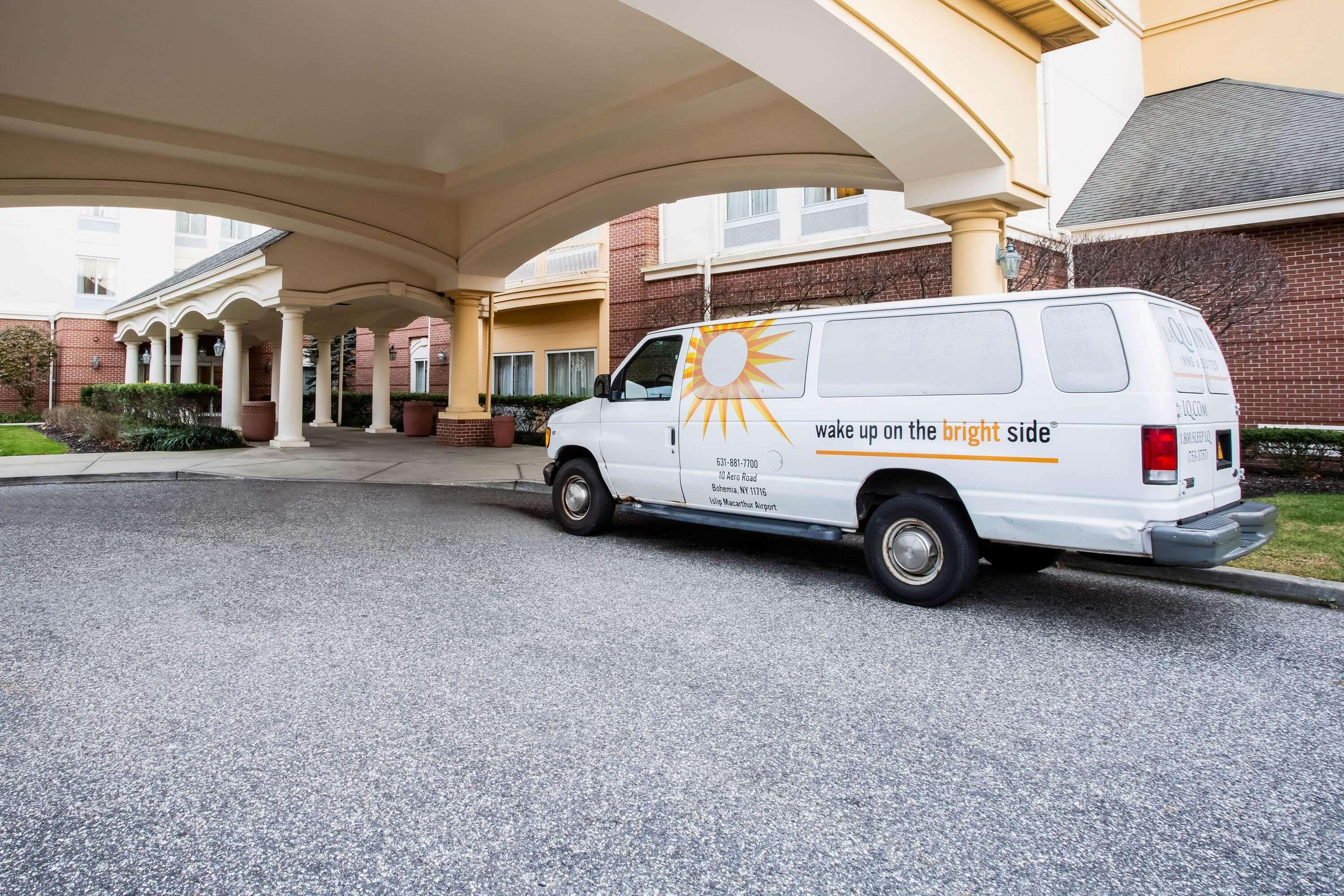 La Quinta By Wyndham Islip - Macarthur Airport Bohemia Buitenkant foto